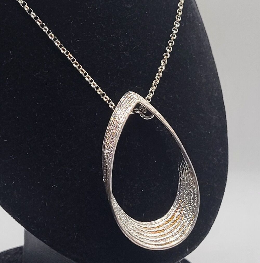 GV9 Retro Silver Textured Teardrop Statement Necklace Layering Long Chain 28in